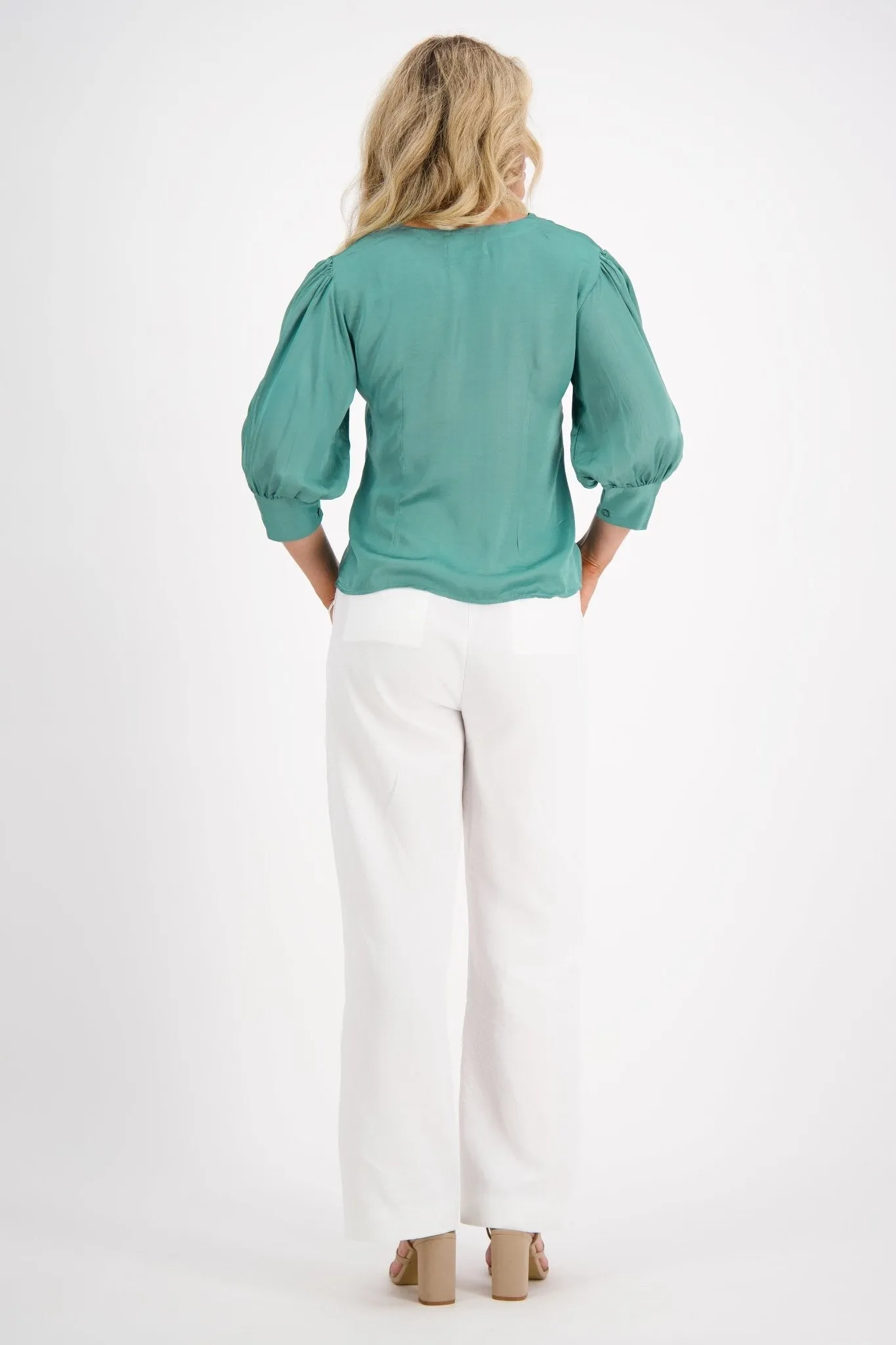 Iris Teal