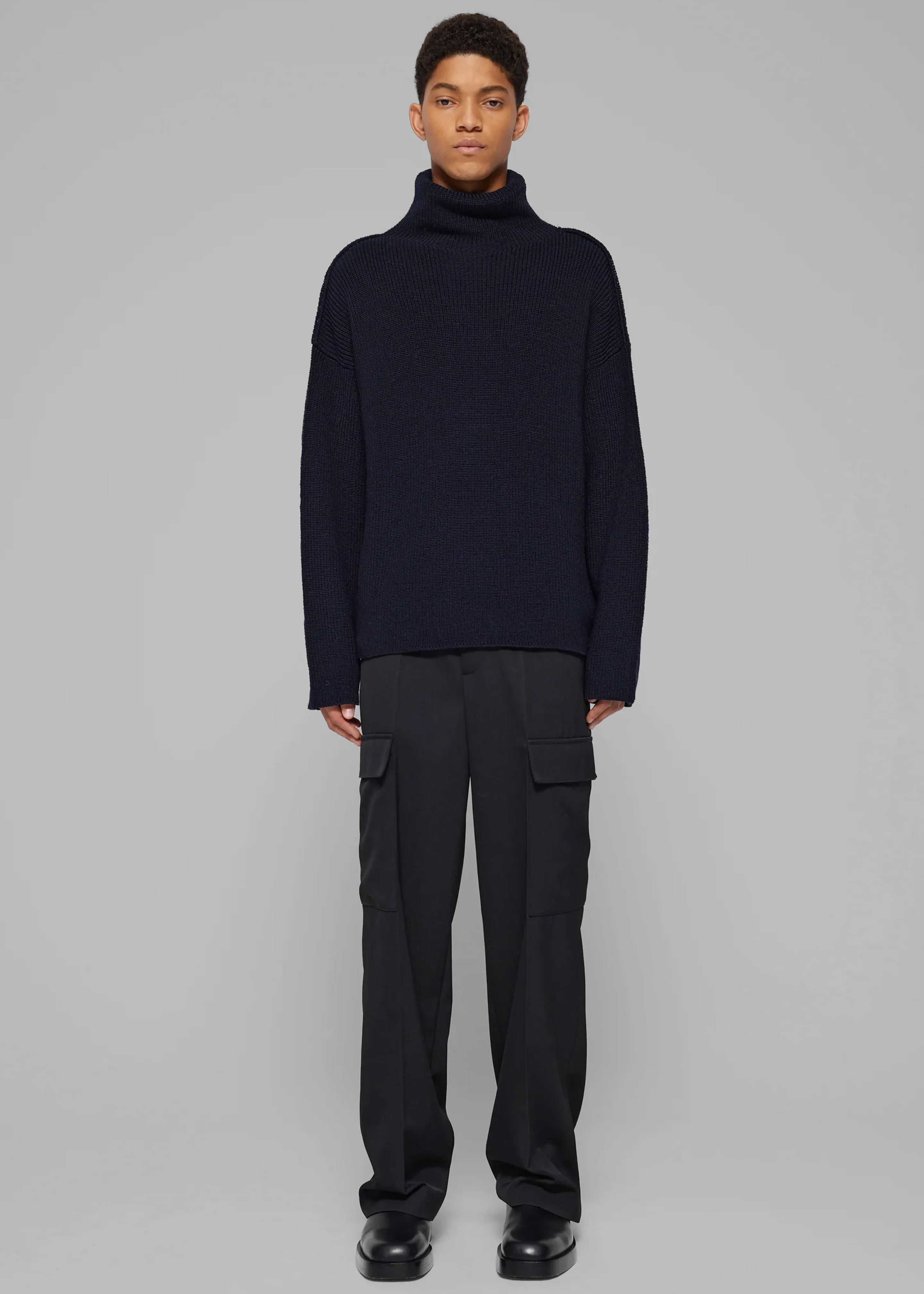 Róhe Turtleneck Seam-Detail Sweater - Navy