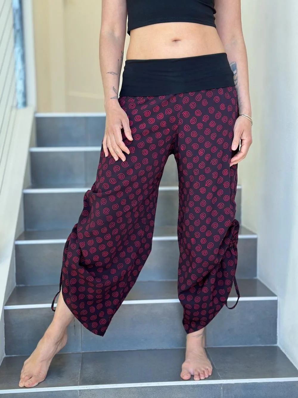 Spiral Print Ruched Pant